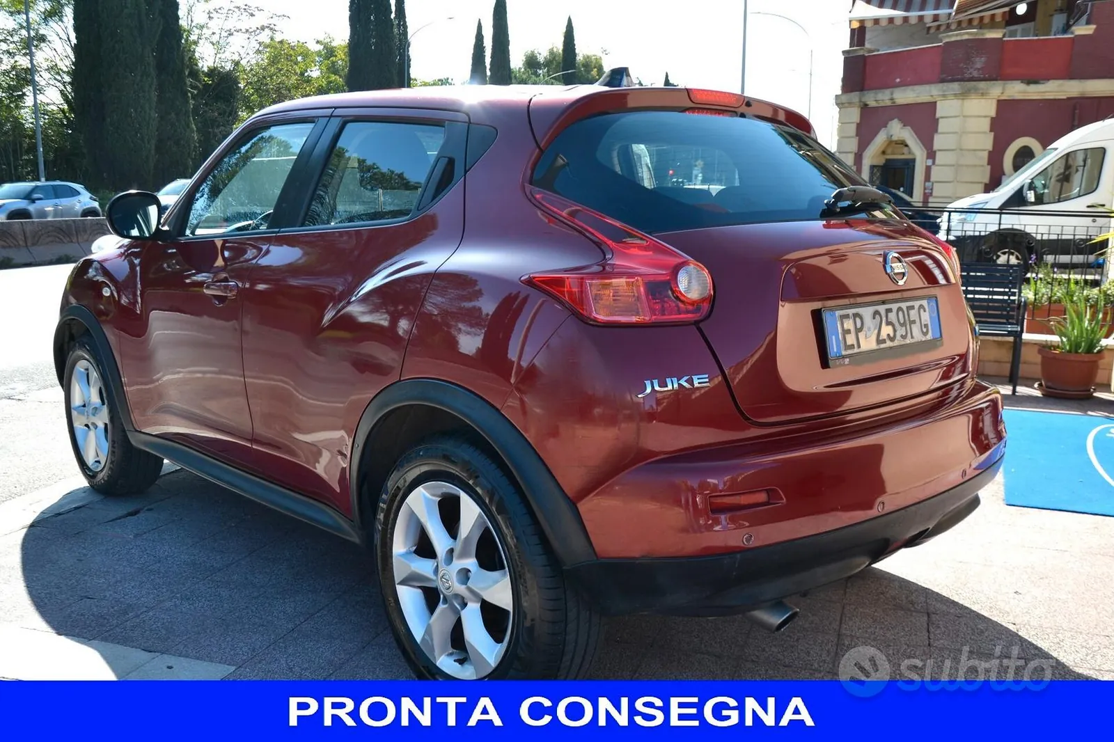 Nissan Juke 2012 photo 3