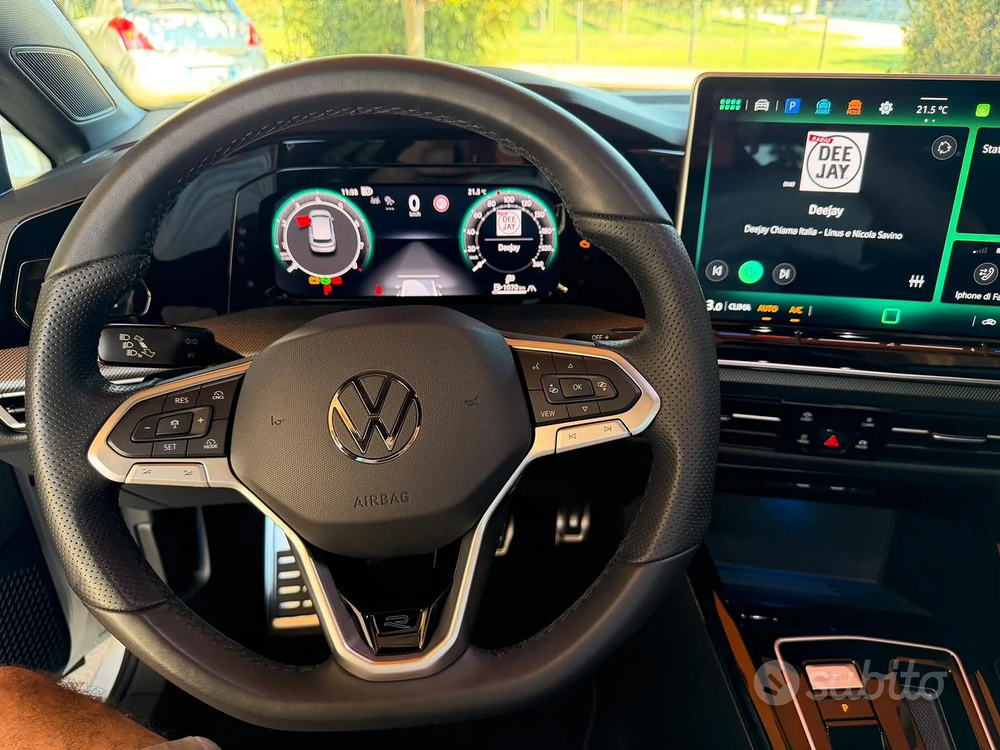 Volkswagen Golf 2025 photo 5