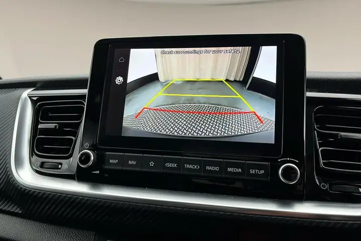 Kia Stonic 2023 photo 4
