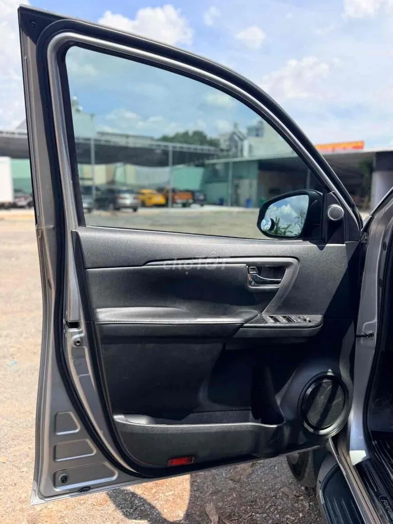 Toyota Fortuner 2021 photo 4