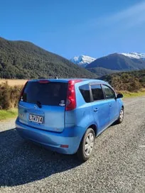 Nissan Note 2011 photo 2