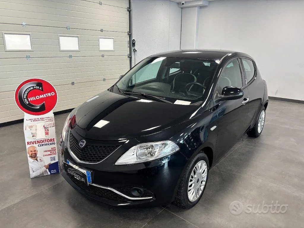 Lancia Ypsilon 2017 photo 3