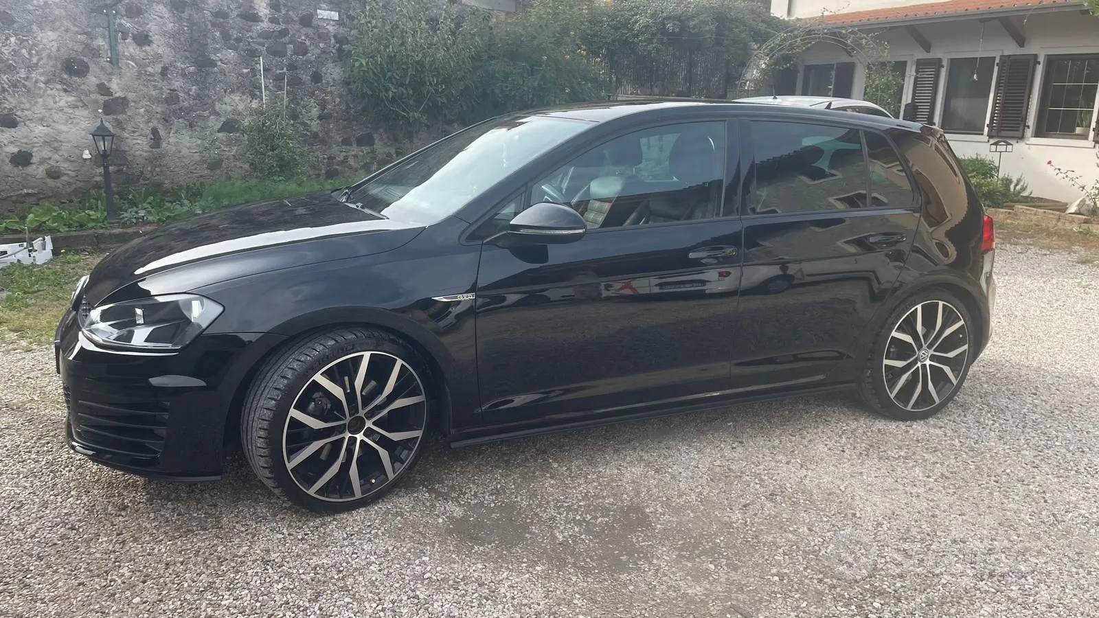 Volkswagen Golf 2014 photo 2