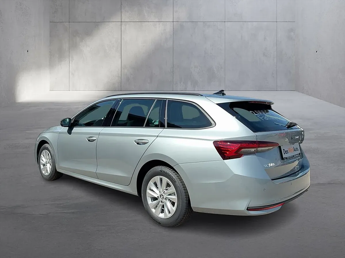 Skoda Octavia 2026 photo 3