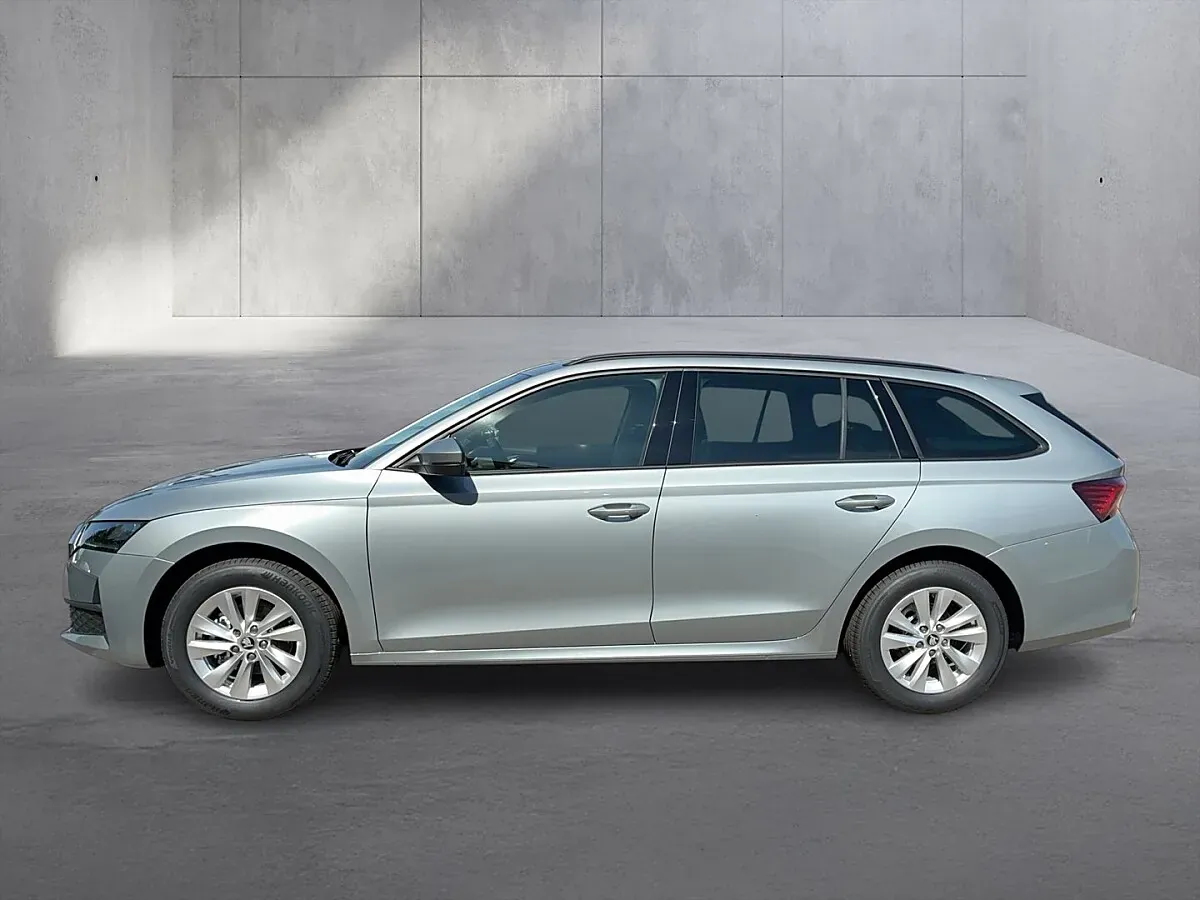 Skoda Octavia 2026 photo 2