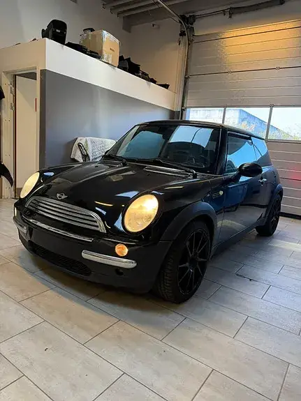 Mini One 2003 photo 2