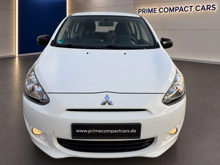 Mitsubishi Space Star 2015 photo 3