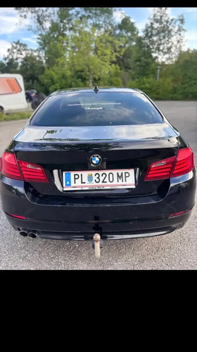 BMW 5 Series 2012 photo 3