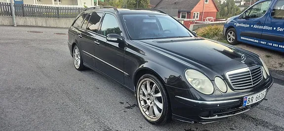 Mercedes-Benz E280 2004 photo 3