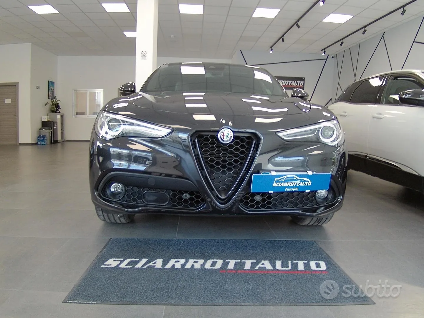 Alfa Romeo Stelvio 2022 photo 2