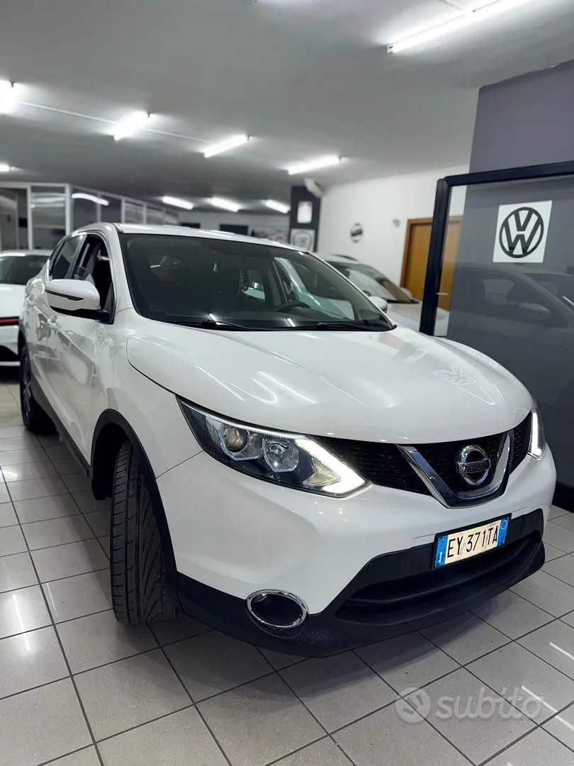 Nissan Qashqai 2014 photo 2