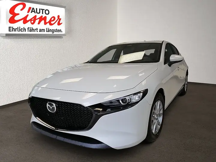 Mazda Mazda3 2026 photo 2