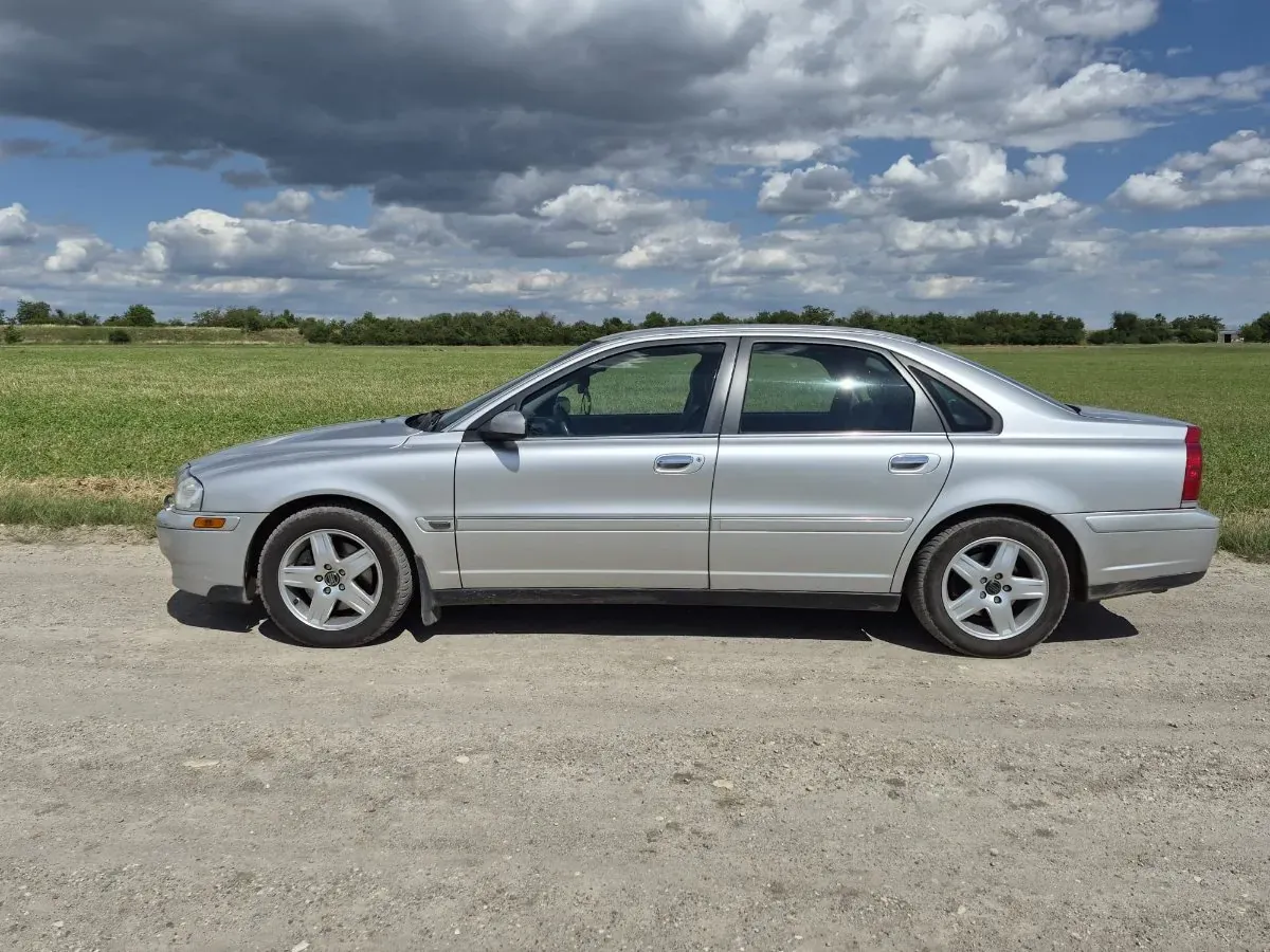 Volvo S80