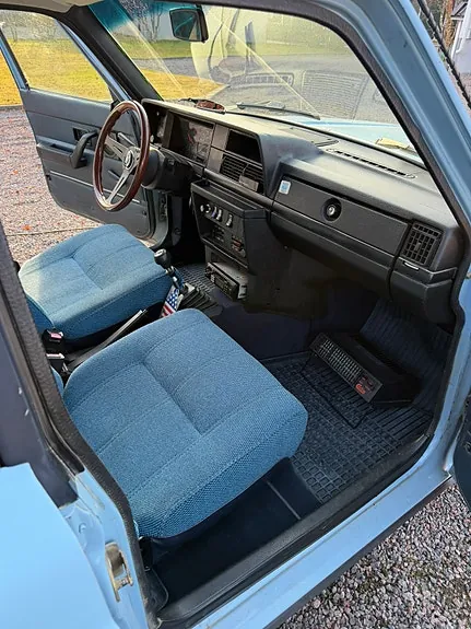 Volvo 240 1983 photo 4