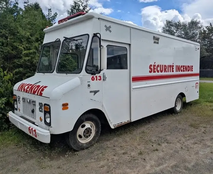 GMC Grumman