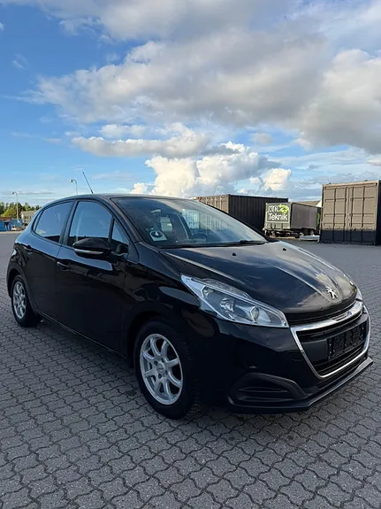 Peugeot 208 2016 photo 4
