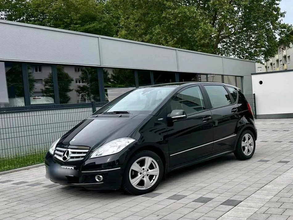 Mercedes-Benz A-Class 180