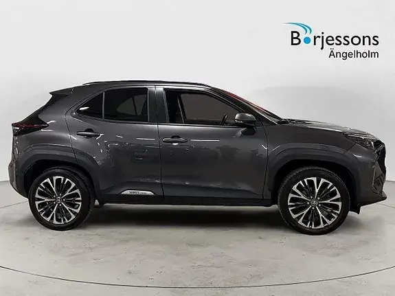 Toyota Yaris Cross 2023 photo 2