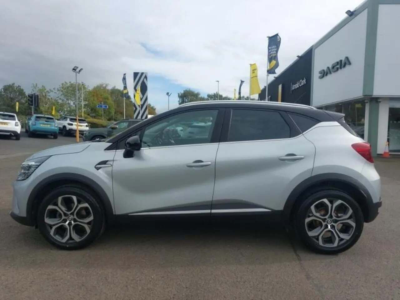 Renault Captur 2022 photo 4