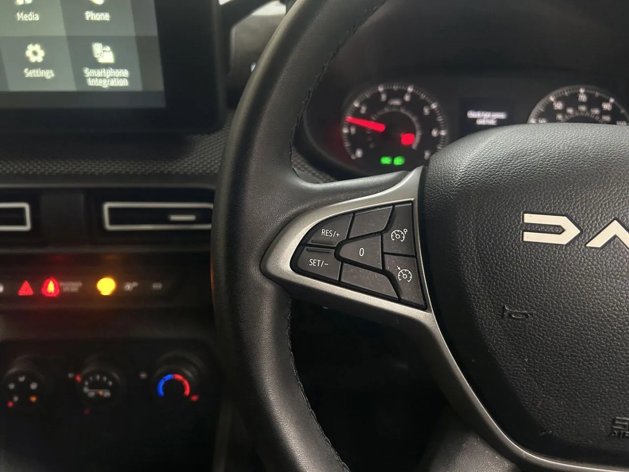 Dacia Sandero 2023 photo 2