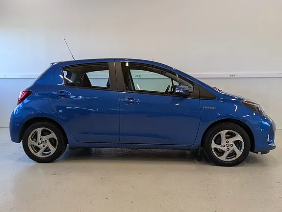 Toyota Yaris 2016 photo 5