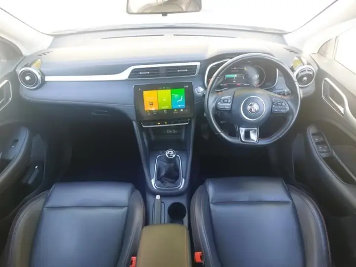 MG Mg Zs 2023 photo 3