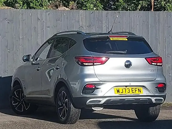 MG Mg Zs 2023 photo 2