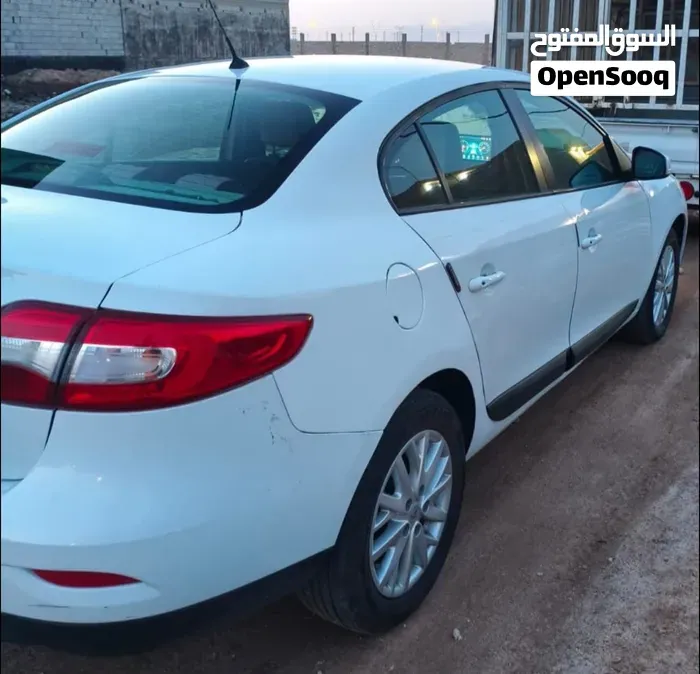 Renault Fluence 2016 photo 2