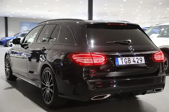 Mercedes-Benz C400 2017 photo 4
