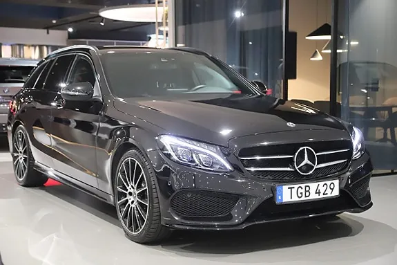Mercedes-Benz C400 2017 photo 2