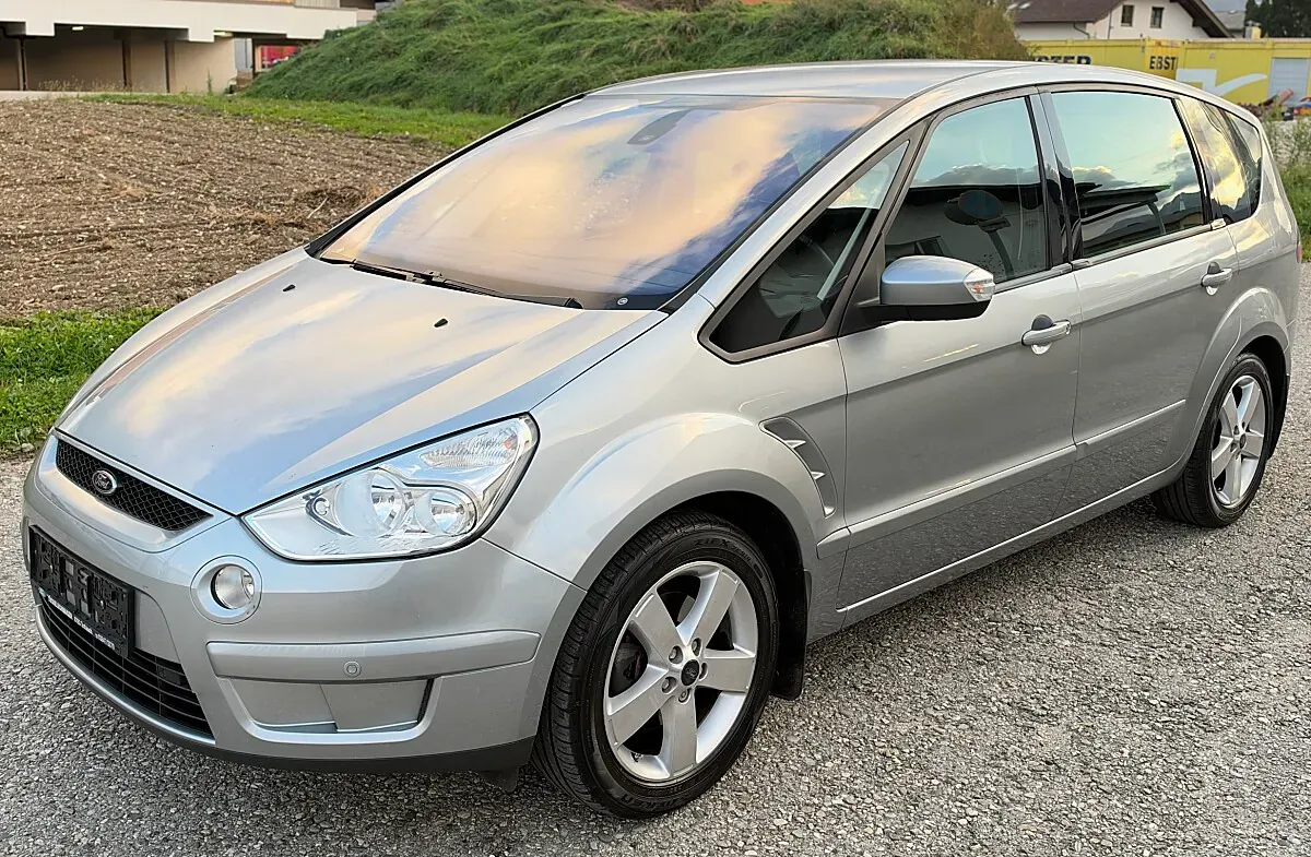 Ford S-Max