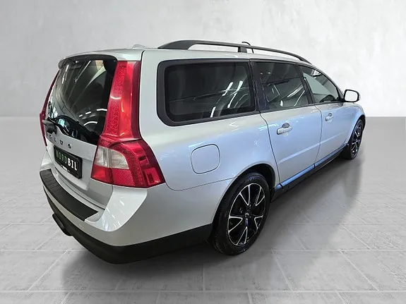 Volvo V70 2008 photo 3