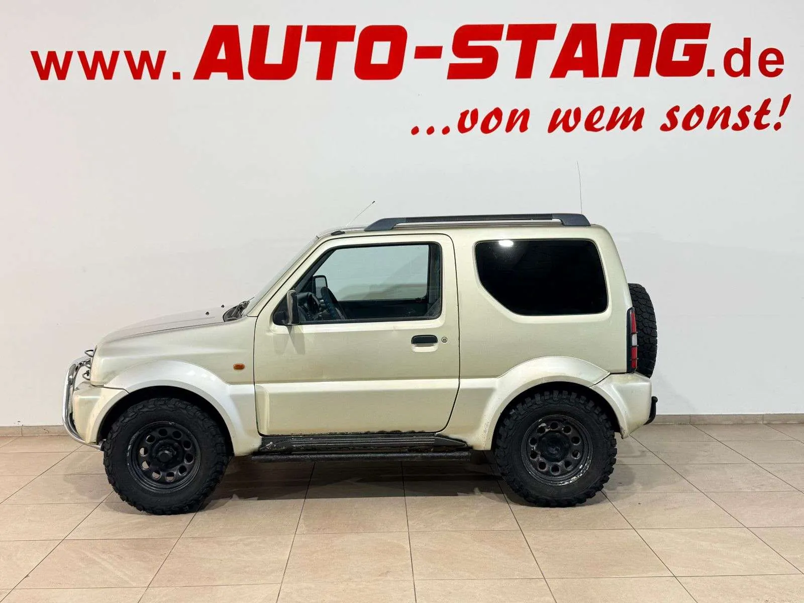 Suzuki Jimny 2000 photo 4