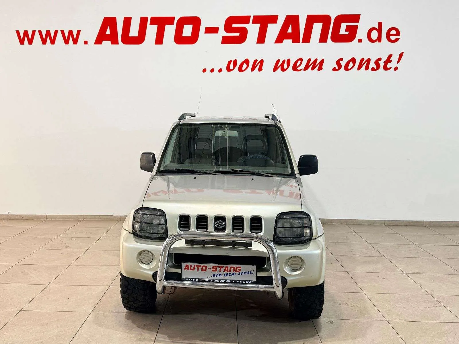 Suzuki Jimny 2000 photo 3