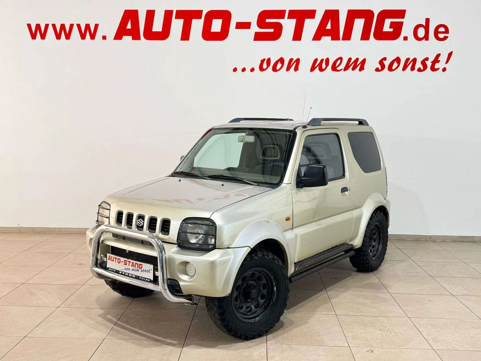 Suzuki Jimny 2000 photo 2