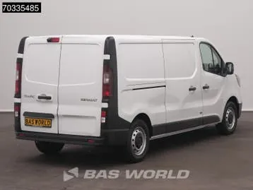 Renault Trafic 2023 photo 2