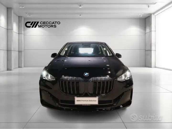 BMW 2 Series 2022 photo 2