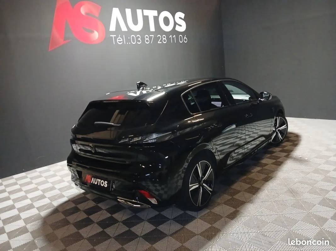 Peugeot 308 2024 photo 2