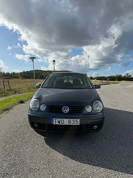 Volkswagen Polo 2003 photo 2