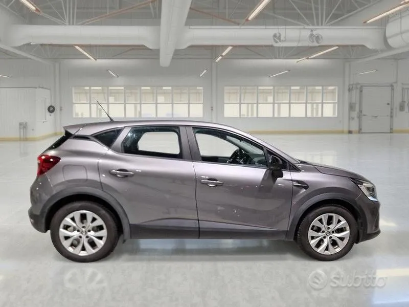 Renault Captur 2022 photo 3
