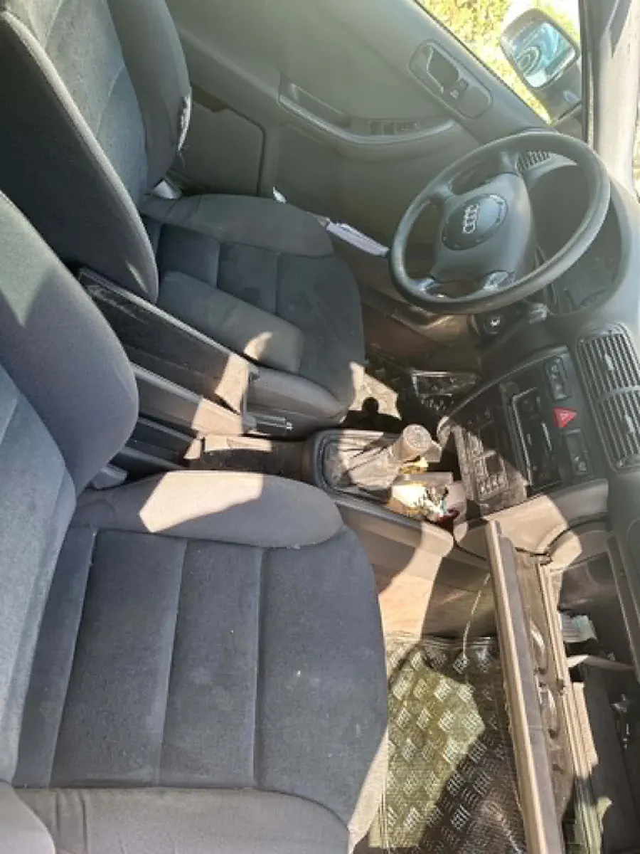 Audi A3 1999 photo 3