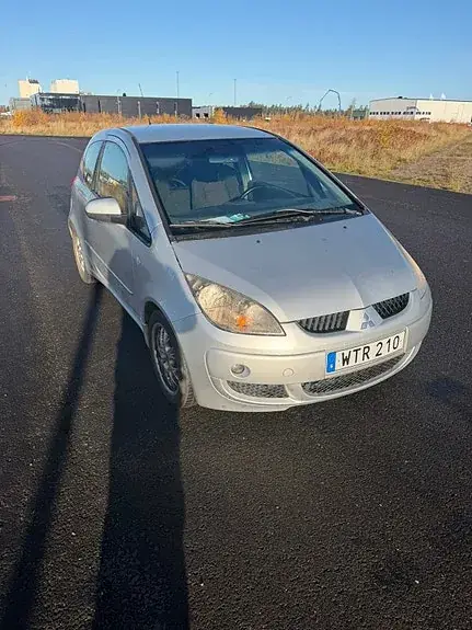 Mitsubishi Colt 2006 photo 4