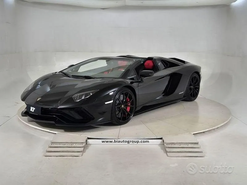 Lamborghini Aventador