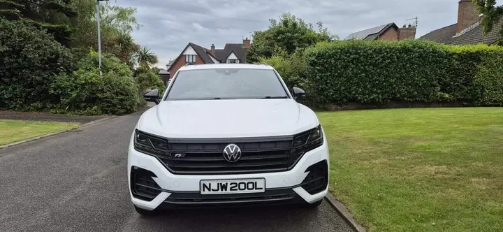 Volkswagen Touareg 2021 photo 3