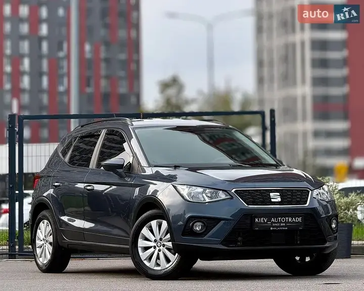 Seat Arona