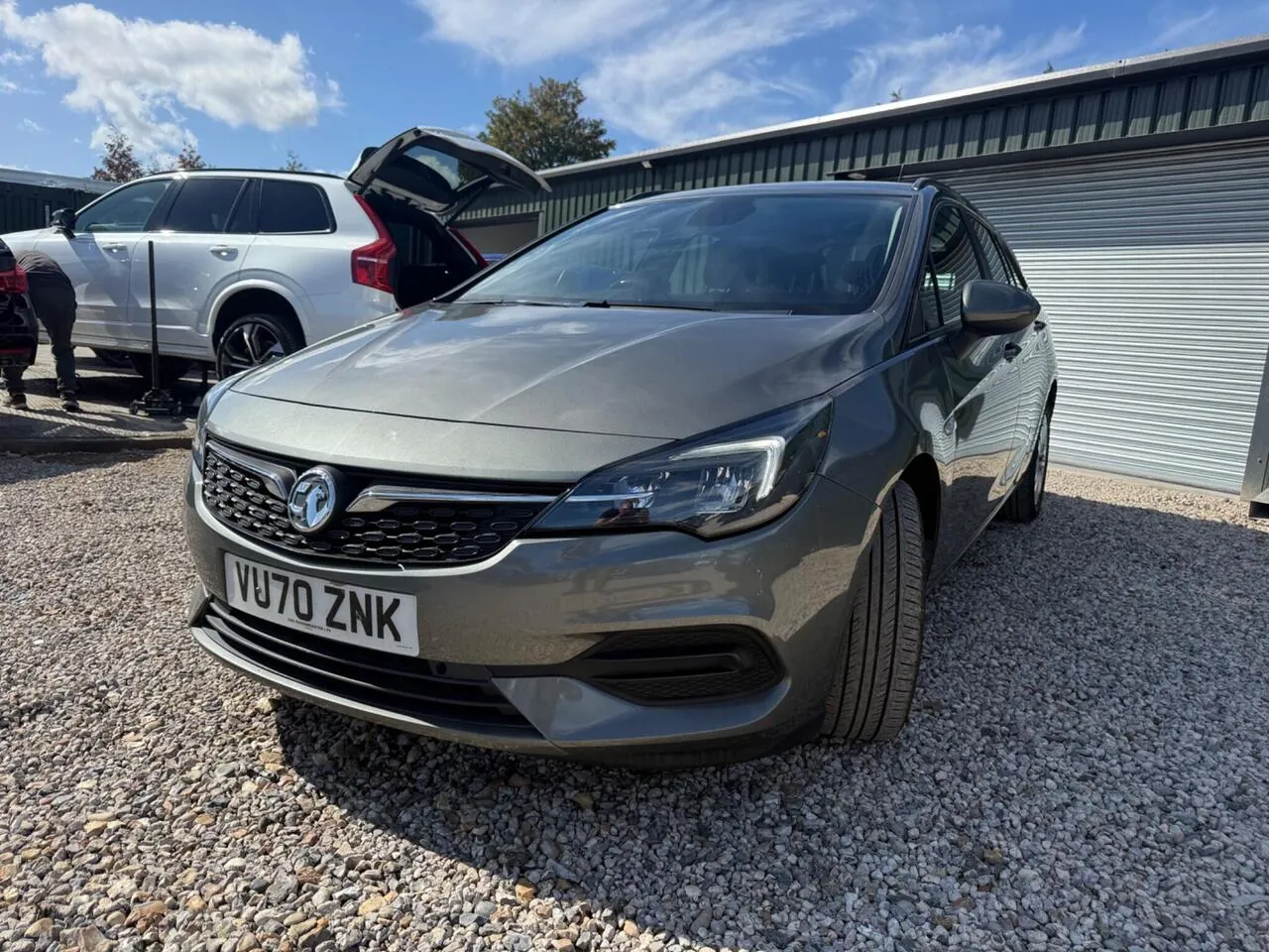 Vauxhall Astra 2021 photo 2