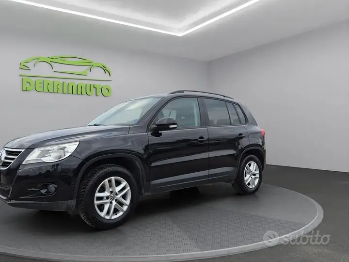 Volkswagen Tiguan 2010 photo 2