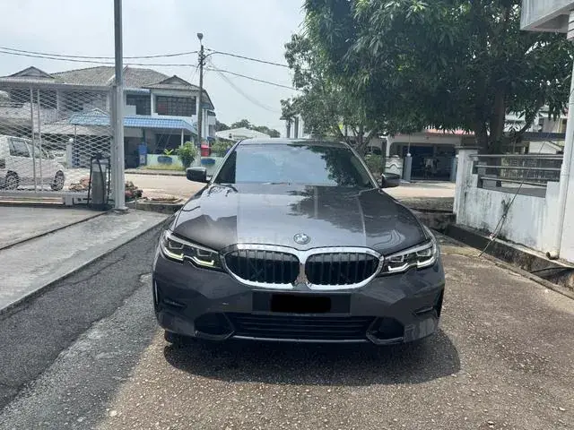 BMW 320I