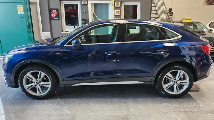 Audi Q3 2021 photo 5