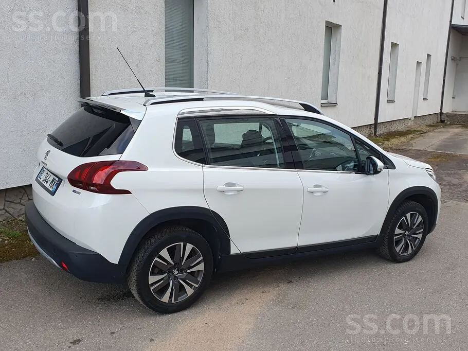 Peugeot 2008 2019 photo 3